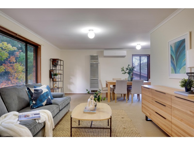 4 Mcarthur Place, Latham ACT 2615