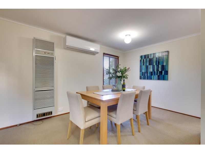 4 Mcarthur Place, Latham ACT 2615