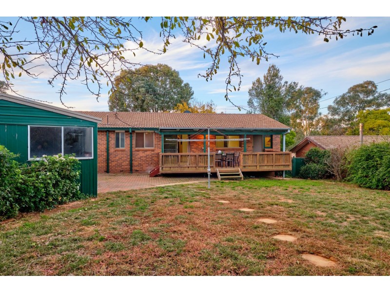 4 Mcarthur Place, Latham ACT 2615