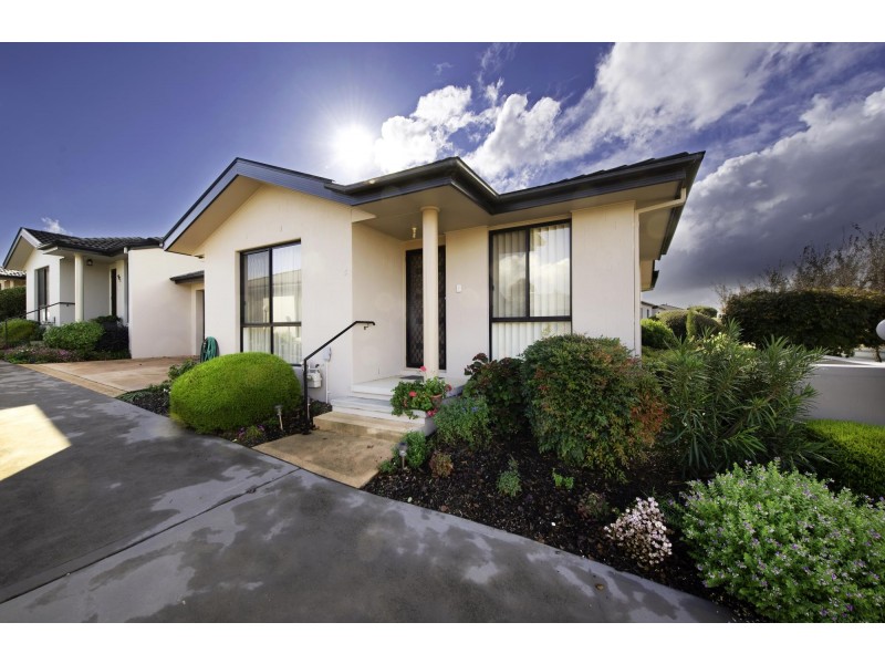 5/48 Siroset Close, Dunlop ACT 2615