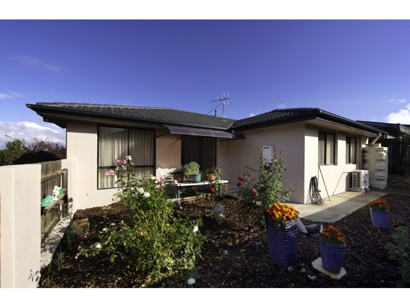 5/48 Siroset Close, Dunlop ACT 2615