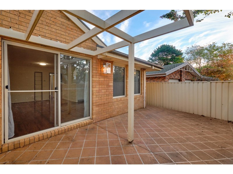 4 Carnall Close, Holt ACT 2615