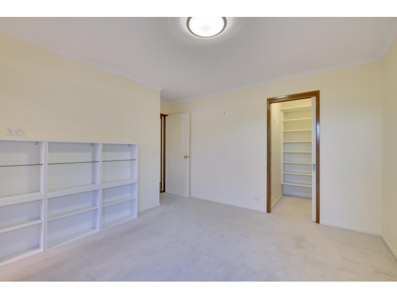 4 Carnall Close, Holt ACT 2615