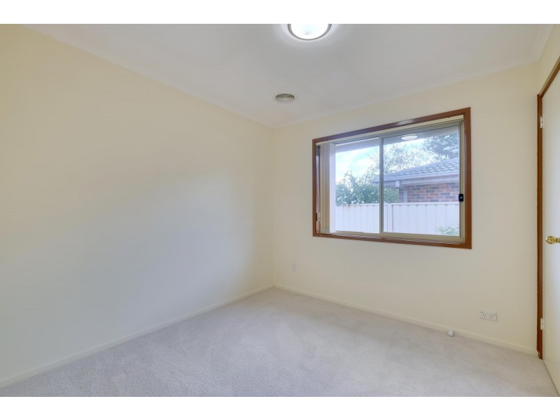 4 Carnall Close, Holt ACT 2615