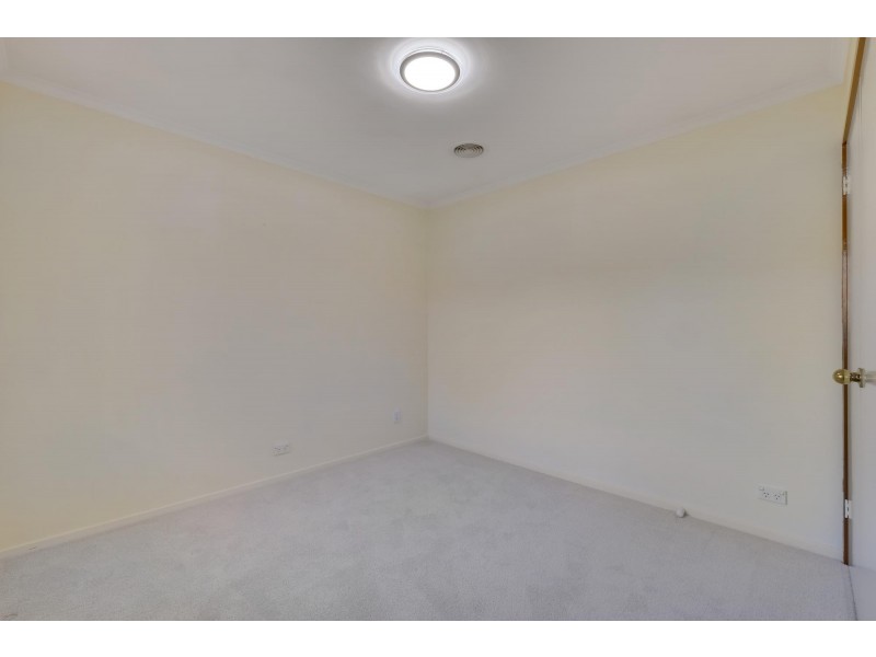 4 Carnall Close, Holt ACT 2615