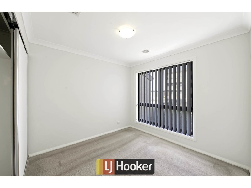 25 David Miller Street, Casey ACT 2913