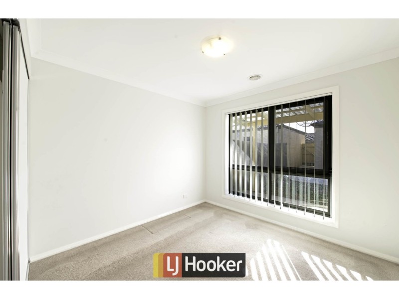 25 David Miller Street, Casey ACT 2913