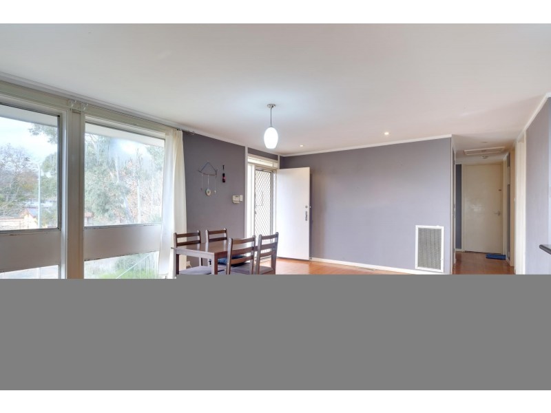 110 Osburn Drive, Macgregor ACT 2615