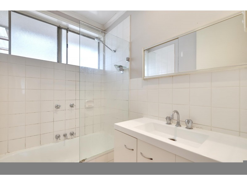 110 Osburn Drive, Macgregor ACT 2615