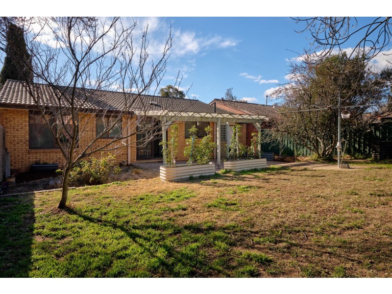 21 Macfarlan Place, Latham ACT 2615