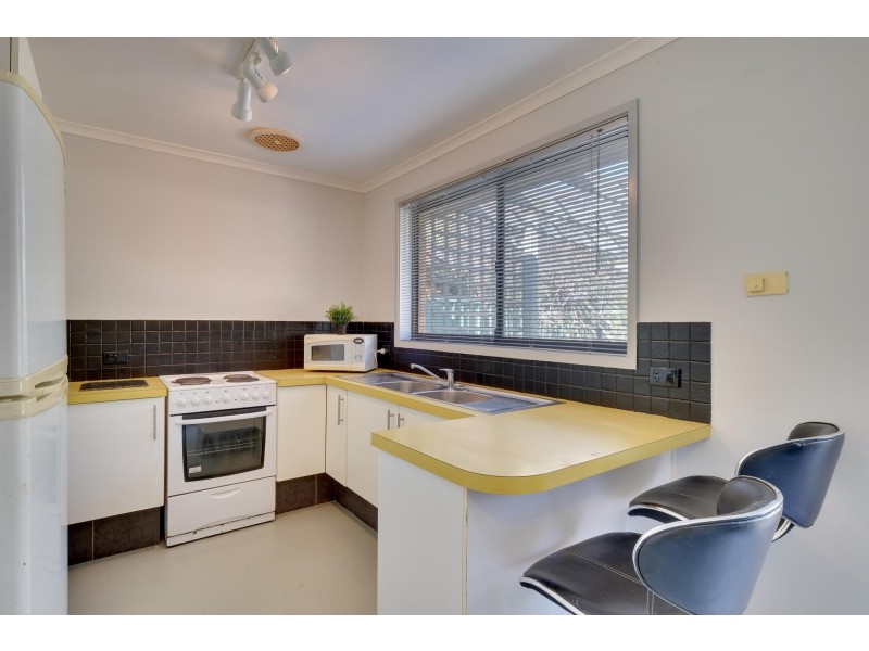 21 Macfarlan Place, Latham ACT 2615