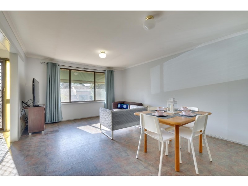 21 Macfarlan Place, Latham ACT 2615