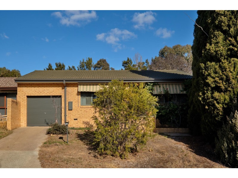 21 Macfarlan Place, Latham ACT 2615