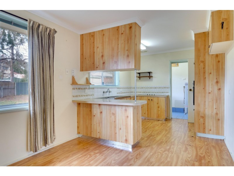 6 Swift Place, Macgregor ACT 2615