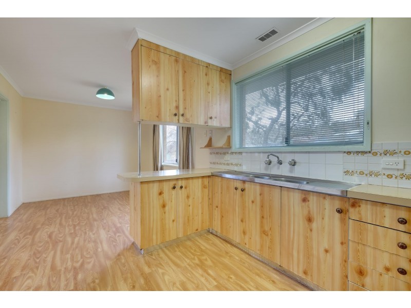 6 Swift Place, Macgregor ACT 2615