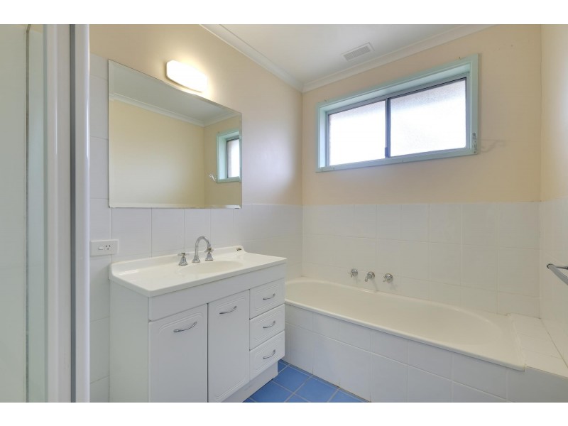 6 Swift Place, Macgregor ACT 2615