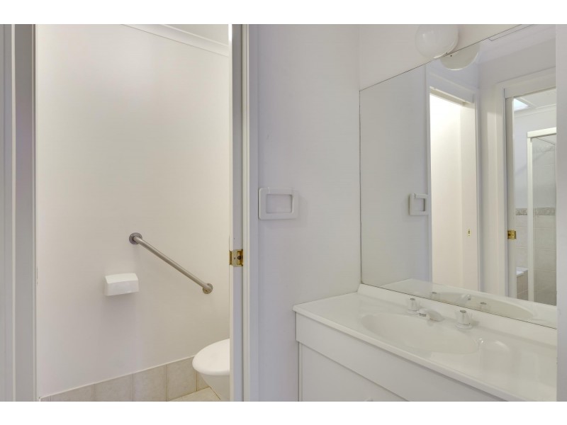 6 Thornhill Crescent, Dunlop ACT 2615