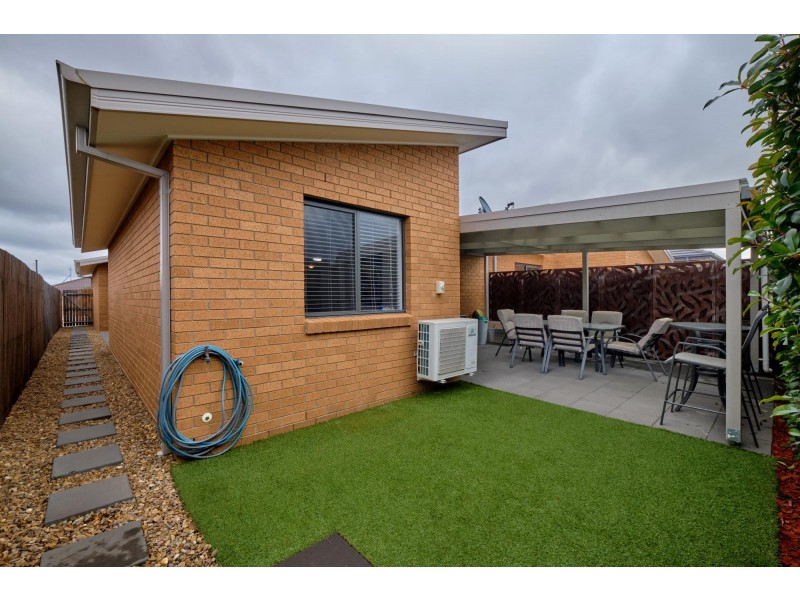4 Gudamang Street, Ngunnawal ACT 2913
