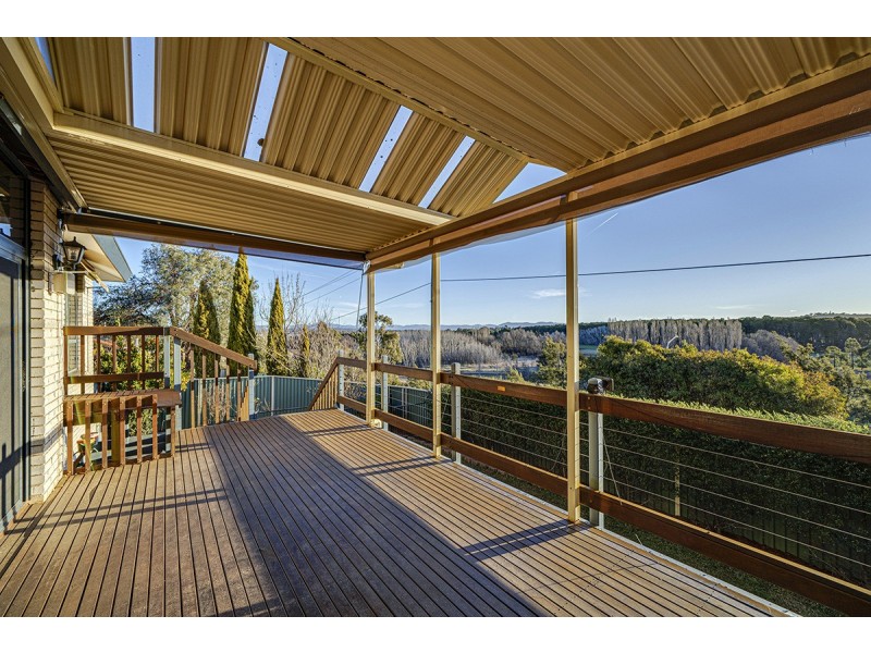 53 Baracchi Crescent, Giralang ACT 2617