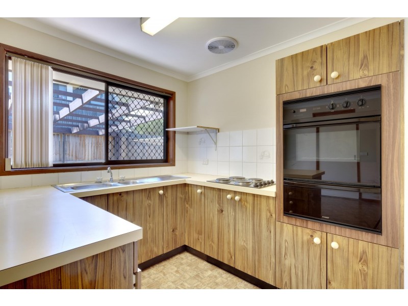 25 Moyes Crescent, Holt ACT 2615