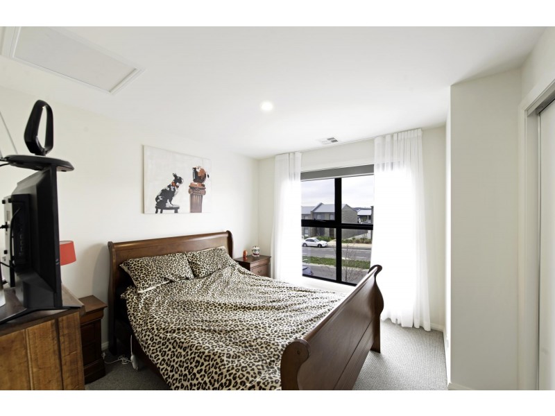 93 Stockman Avenue, Lawson ACT 2617