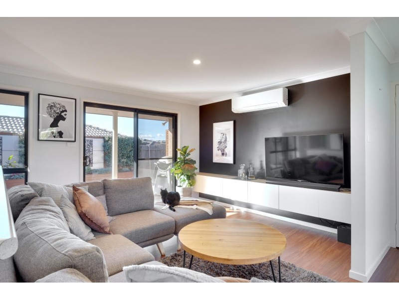 40 Clyde Finlay Street, Macgregor ACT 2615