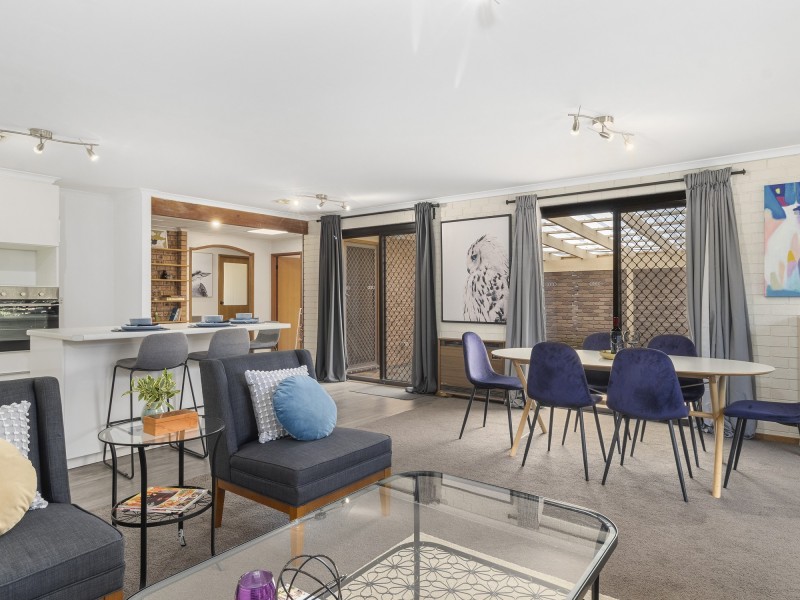 6 Moorehead Place, Latham ACT 2615