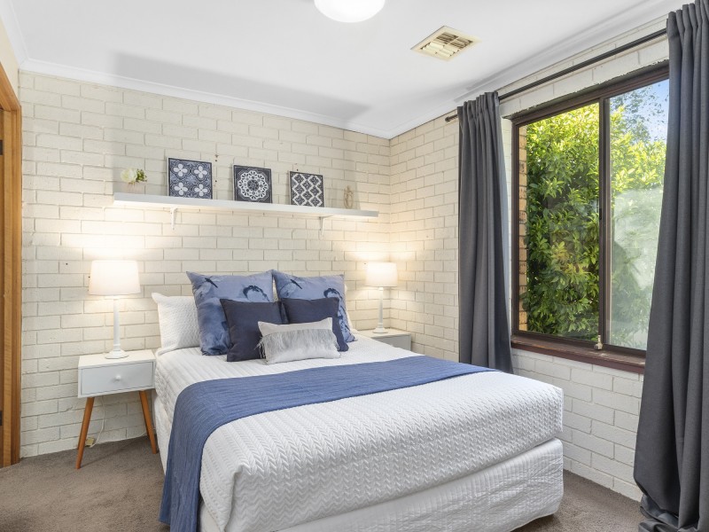 6 Moorehead Place, Latham ACT 2615