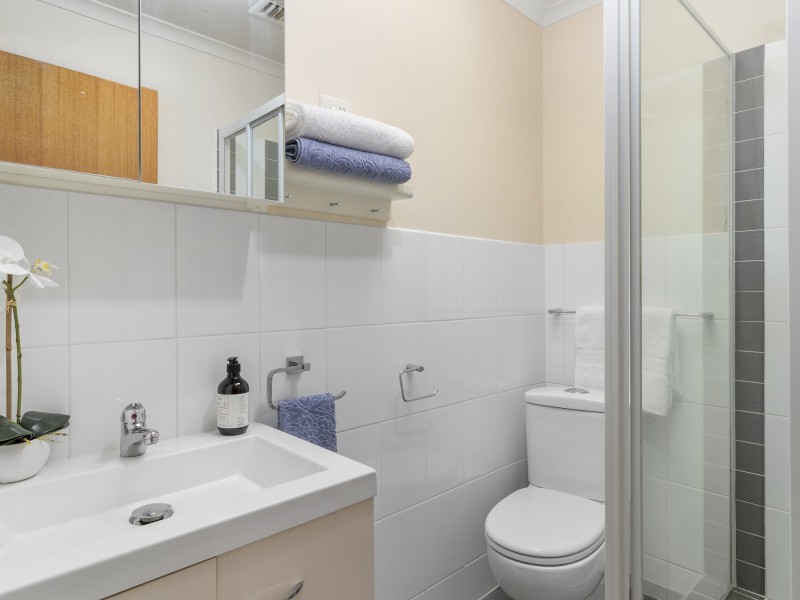 6 Moorehead Place, Latham ACT 2615