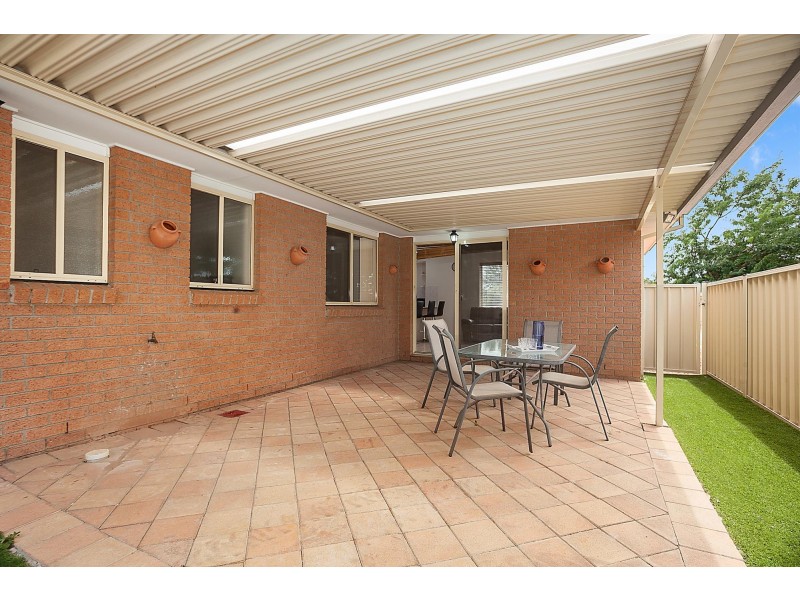 1 Fairlight Street, Dunlop ACT 2615