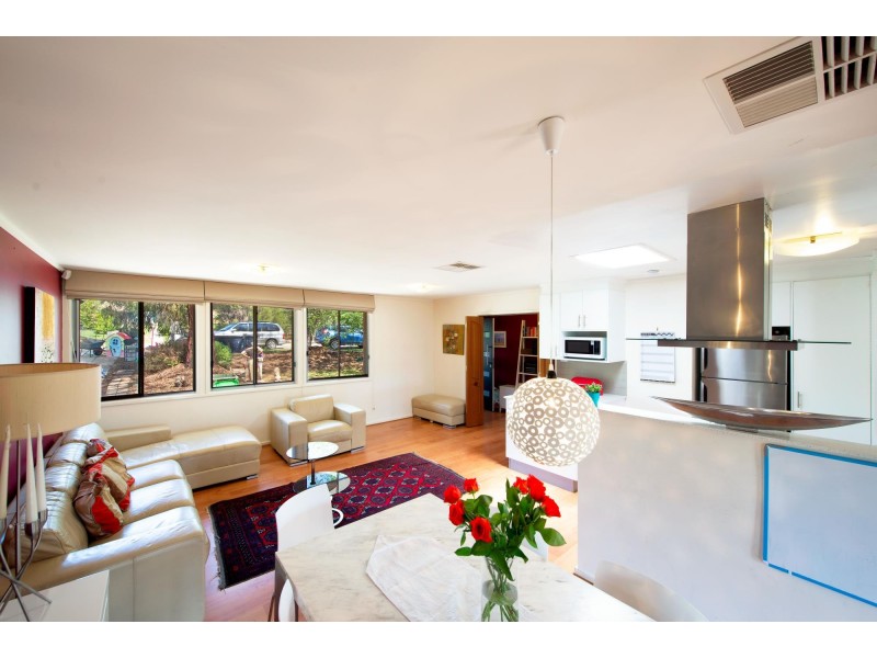 10 Cazaly Close, Holt ACT 2615