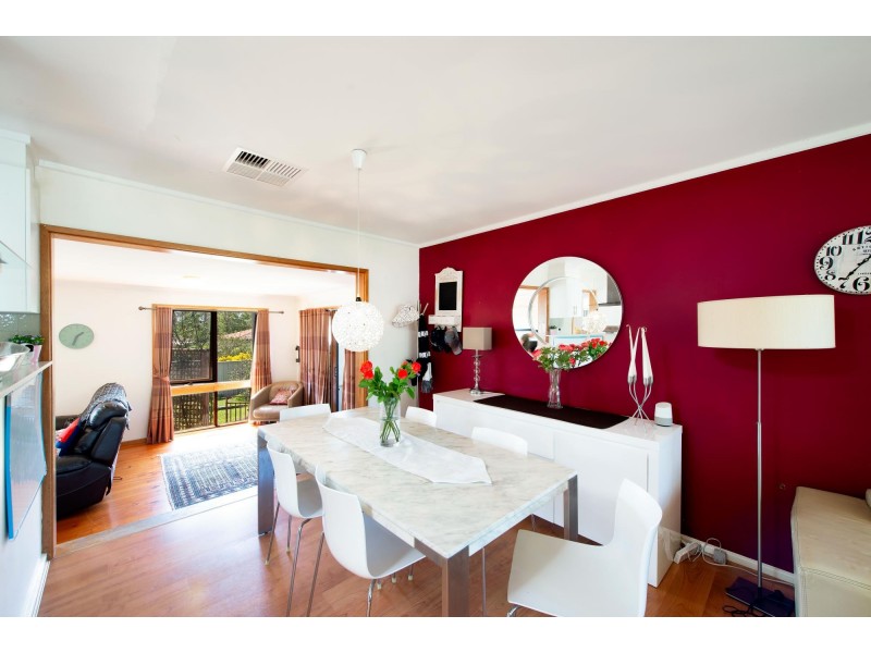 10 Cazaly Close, Holt ACT 2615