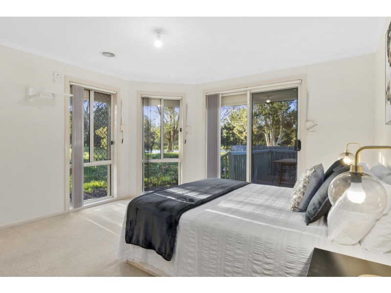 42 Kurrama Close, Ngunnawal ACT 2913