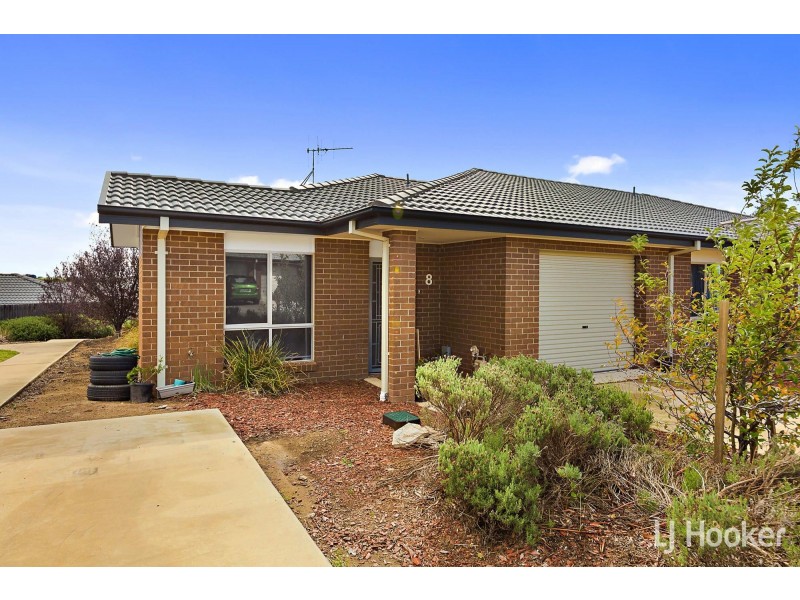 8/139 Macfarlane Burnett Avenue, Macgregor ACT 2615