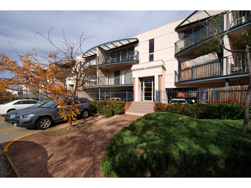 18/2 Ranken Place, Belconnen ACT 2617