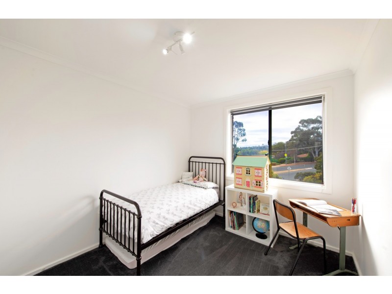 57 Williamson Street, Holder ACT 2611