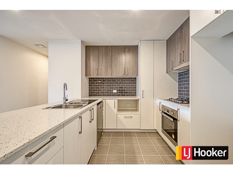 28/2 Hinder Street, Gungahlin ACT 2912