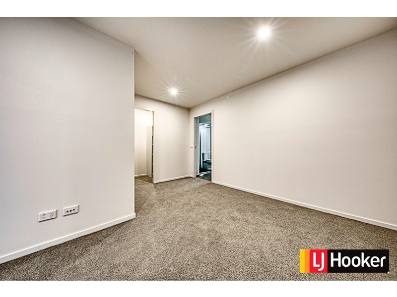 28/2 Hinder Street, Gungahlin ACT 2912