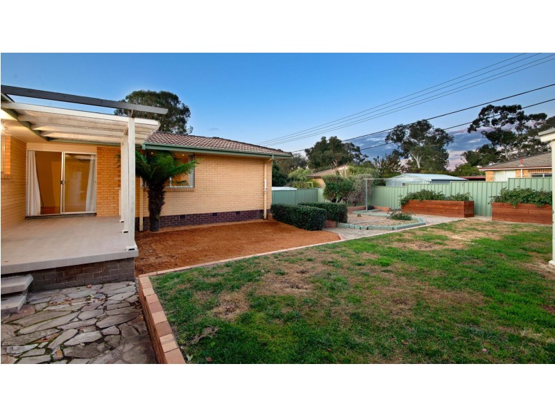 43 McCabe Crescent, Holt ACT 2615
