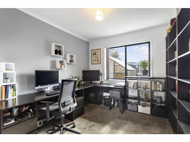 22 Wunderly Circuit, Macgregor ACT 2615