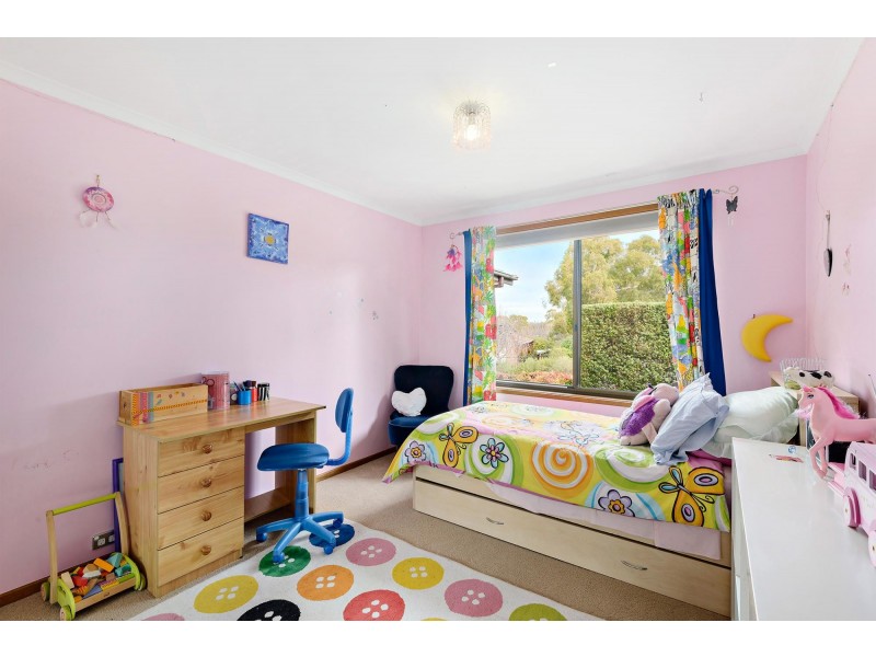 9 Bemboka Crescent, Kaleen ACT 2617