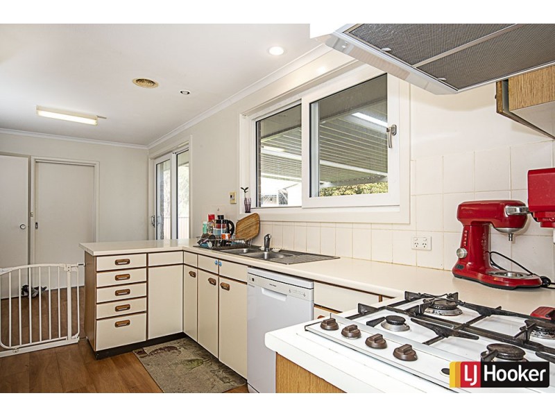 42 Messenger Street, Holt ACT 2615