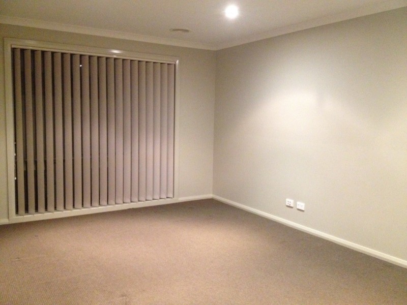 6 Eumarrah Street, Bonner ACT 2914