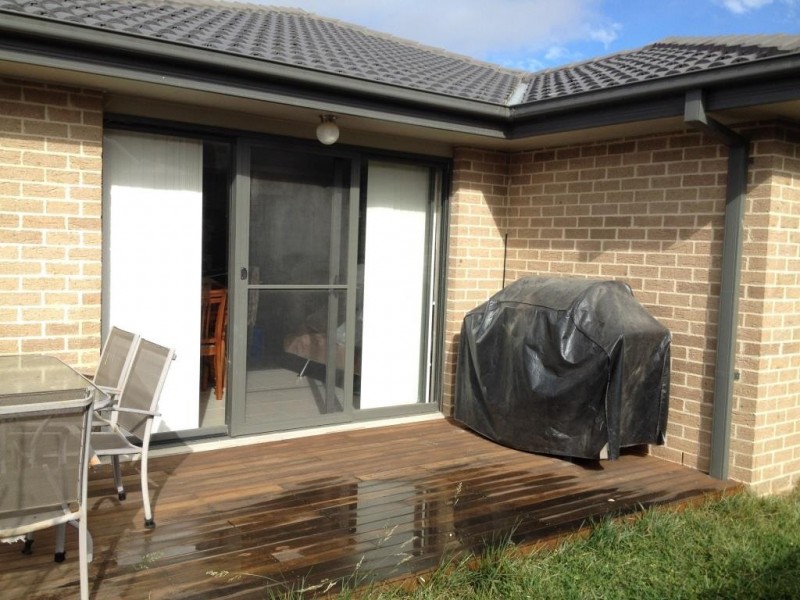 6 Eumarrah Street, Bonner ACT 2914