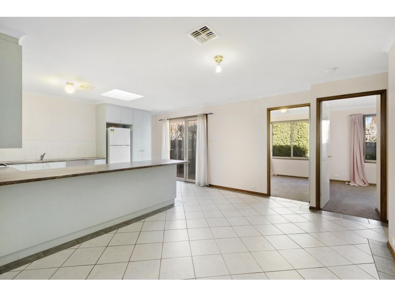 12 Watchorn Close, Holt ACT 2615