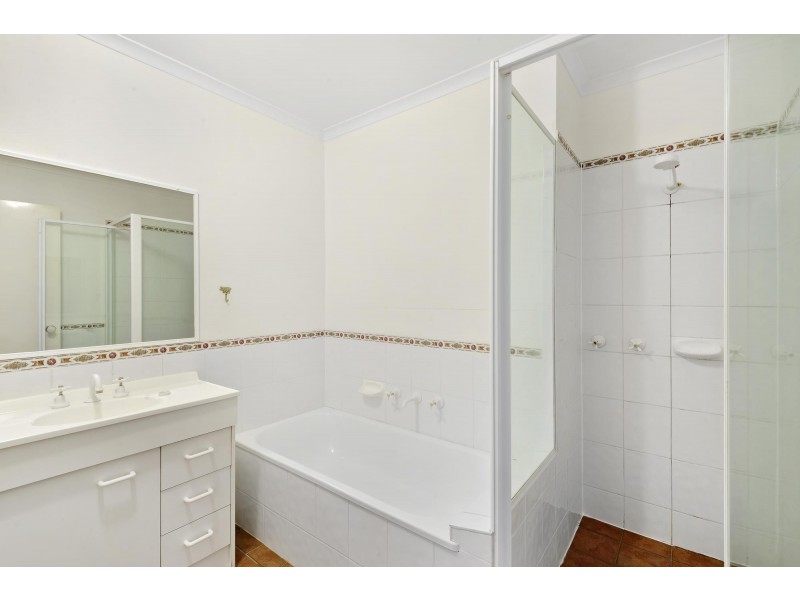 12 Watchorn Close, Holt ACT 2615