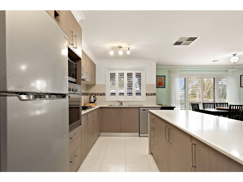 14 Jean Macnamara Street, Macgregor ACT 2615