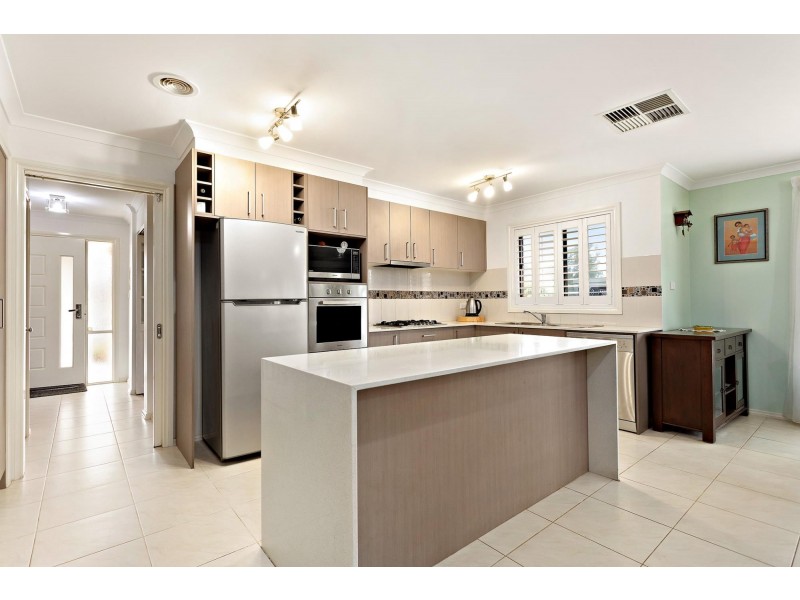 14 Jean Macnamara Street, Macgregor ACT 2615