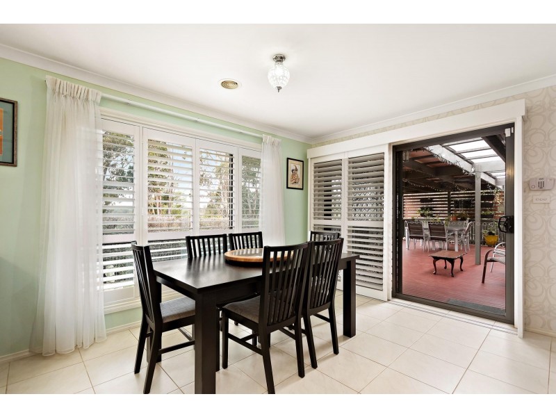 14 Jean Macnamara Street, Macgregor ACT 2615