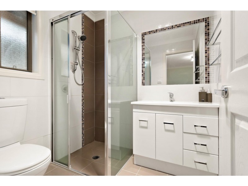 14 Jean Macnamara Street, Macgregor ACT 2615